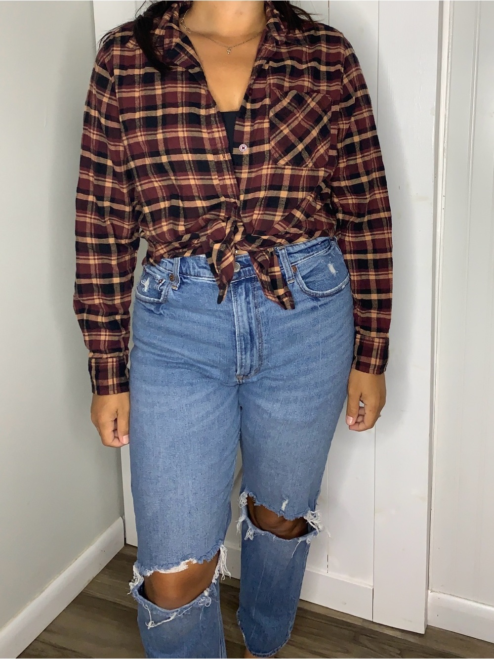 Burgundy Plaid Flannel Button Up Shirt – Size S 100% Cotton – Fall Oversized Fit